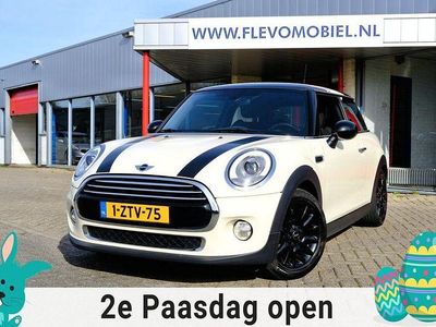 Gebraucht Mini Cooper Pepper 136 PS (100 kW) 2015 Weiß Kleinwagen