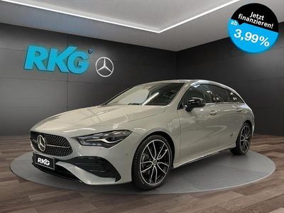 Grau Gebraucht 2025 Mercedes CLA200 Shooting Brake AMG Kombi | 35.470 € (Fairer Preis)