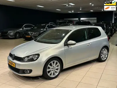 Gebraucht VW Golf VI Comfortline 122 PS (89 kW) 2009 Grau Kleinwagen