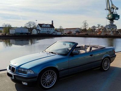Gebraucht BMW 320 Cabriolet Comfort Edition 150 PS (110 kW) 1997 Grün Cabrio