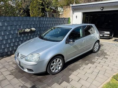 Gebraucht VW Golf IV 140 PS (102 kW) 2004 Silber Limousine