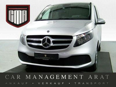Gebraucht Mercedes V220 163 PS (119 kW) 2019 Silber Van / Kleinbus