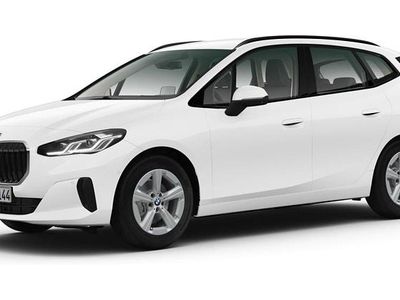 Gebraucht BMW 220 Active Tourer Luxury Line 170 PS (125 kW) 2025 Weiß Van / Kleinbus