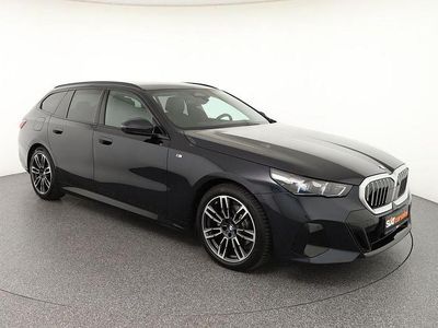 Gebraucht BMW 520 M Sport 197 PS (144 kW) 2025 Schwarz Limousine