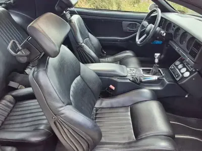 Gebraucht Pontiac Trans Am 190 PS (139 kW) 1987 Weiß Coupé