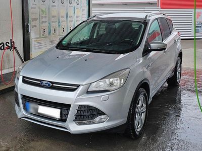 Gebraucht Ford Kuga Trend 150 PS (110 kW) 2014 Silber SUV
