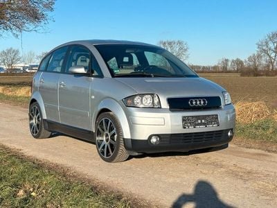 Silber Gebraucht 2002 Audi A2 S-Line Kleinwagen | 5.890 € (Teuer)