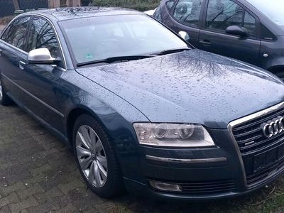 gebraucht Audi A8 4.2 fsi 350 ps v8 Facelift sehr guten Zustand