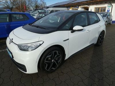 Gebraucht VW ID.3 Pro Performance 150 kW (204 PS) 2023 Weiß Kleinwagen