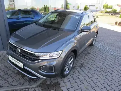 Ny VW T-Roc Life 150 HK (110 kW) 2025 Grå SUV