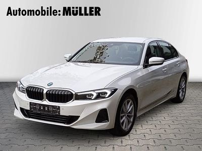 Gebraucht BMW 318 Shadowline 150 PS (110 kW) 2024 Weiss Limousine