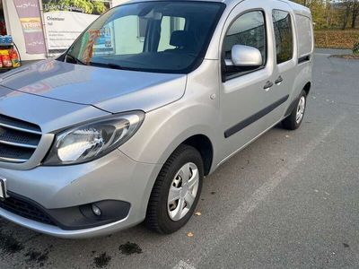 Mercedes Citan 111