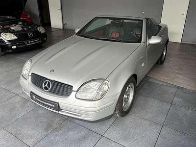Gebraucht Mercedes SLK200 136 PS (100 kW) 1999 Silber Cabrio