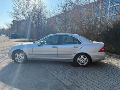Second-hand Mercedes C220