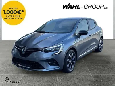 Gebraucht Renault Clio V Evolution 67 PS (49 kW) 2023 Grau Limousine