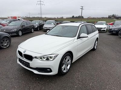 Gebraucht BMW 320 Advantage 190 PS (139 kW) 2017 Alpinweiß Kombi