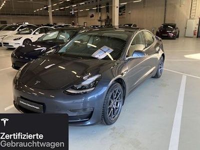 Silber Gebraucht 2020 Tesla Model 3 Long Range RWD Limousine | 23.300 € (Teuer)