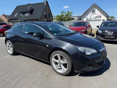 Opel Astra GTC