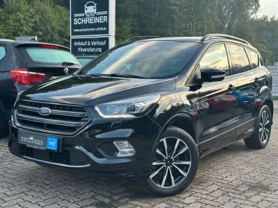 Gebraucht Ford Kuga ST-Line 150 PS (110 kW) 2017 Schwarz SUV