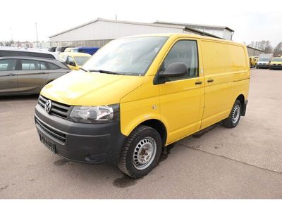 Gebraucht VW T5 84 PS (61 kW) 2013 Ginstergelb r1032 Van
