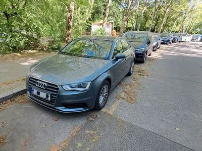 gebraucht Audi A3 1.6 TDI S tronic Ambiente Ambiente