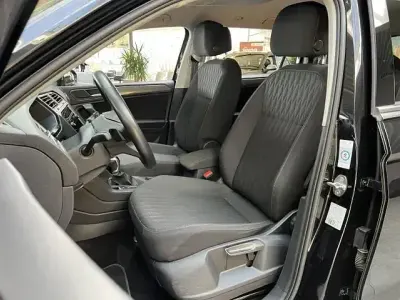 Gebraucht VW Tiguan Allspace Life 150 PS (110 kW) 2023 Schwarz SUV