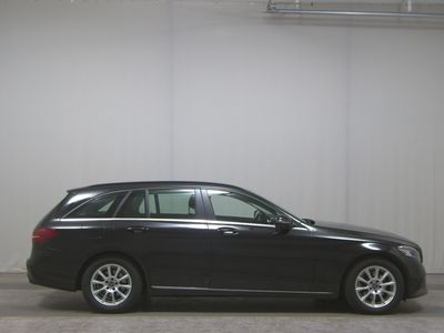Mercedes C220