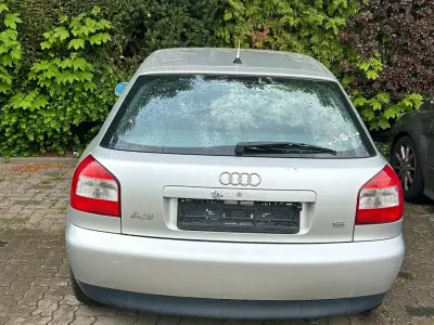 Brugt Audi A3 160 HK (117 kW) 2001 Grå Hatchback