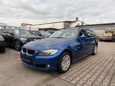 Gebraucht BMW 318 143 PS (105 kW) 2010 Blau Kombi