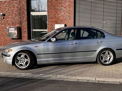 gebraucht BMW 330 i Edition Autom/4.trg/Klimaauto/Navi/1.Hd/