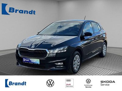 Gebraucht Skoda Fabia Essence 80 PS (58 kW) 2024 Schwarzmagic perleffekt (metallic) Kleinwagen