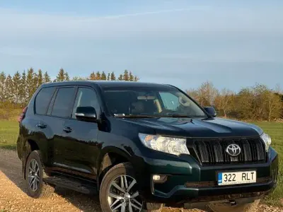Gebraucht Toyota Land Cruiser 177 PS (130 kW) 2020 Blau SUV