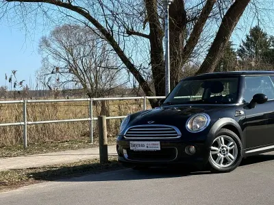 Occasion Mini ONE 98 PK (72 kW) 2010 Zwart Hatchback
