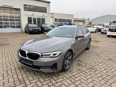 Gebraucht BMW 530e Sport Line 292 PS (214 kW) 2022 Grau Limousine