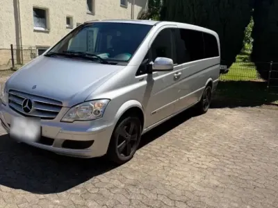 Gebraucht Mercedes Viano 163 PS (119 kW) 2011 Silber Van / Kleinbus