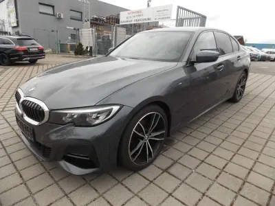 Używany BMW 320 M Sport 190 KM (139 kW) 2020 Szary Sedan/Limuzyna