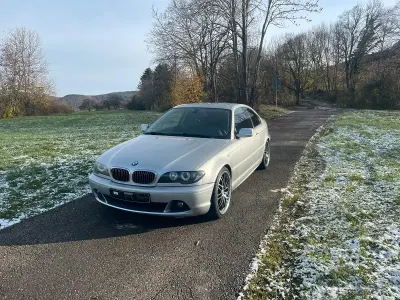 Gebraucht BMW 330 231 PS (169 kW) 2004 Silber Coupé