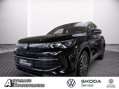 Neu VW Tiguan Goal 150 PS (110 kW) 2025 Grenadillschwarz metallic SUV