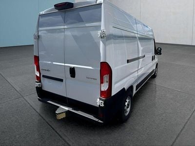 Gebraucht Citroën Jumper 140 PS (102 kW) 2024 Weiß Van / Kleinbus