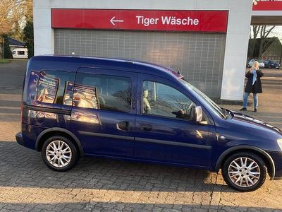 Gebraucht Opel Combo 75 PS (55 kW) 2011 Blau Van / Kleinbus