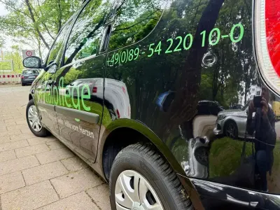 Gebraucht Skoda Roomster 86 PS (63 kW) 2014 Schwarz Van / Kleinbus