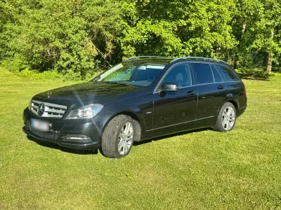 Usata Mercedes C180 Avantgarde 156 CV (114 kW) 2012 Nero Station wagon