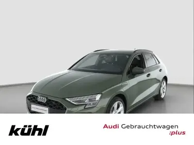 Gebraucht Audi A3 204 PS (150 kW) 2025 Grün Limousine