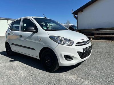 Second-hand Hyundai i10 Edition 69 CP (50 kW) 2013 Alb Hatchback