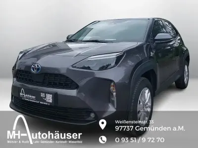 Gebraucht Toyota Yaris Cross Comfort 116 PS (85 kW) 2022 Grau SUV