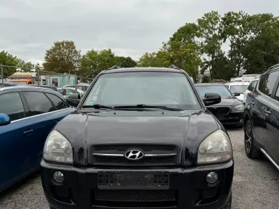 Gebraucht Hyundai Tucson 141 PS (103 kW) 2006 Schwarz SUV
