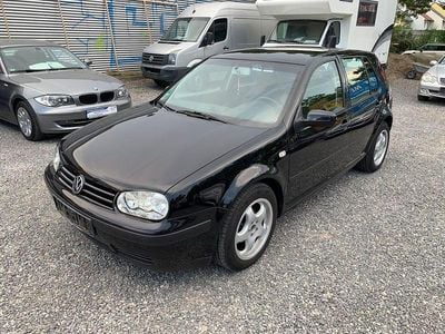 Schwarz Gebraucht 2002 VW Golf IV Limousine | 2.490 € (Fairer Preis)