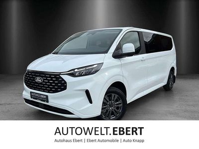 Gebraucht Ford Tourneo Titanium 136 PS (100 kW) 2025 Frostweiß Van / Kleinbus