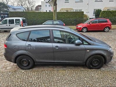Gebraucht Seat Altea XL Sun 105 PS (77 kW) 2015 Grau Van / Kleinbus