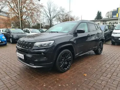 Second-hand Jeep Compass Altitude 131 CP (96 kW) 2023 SUV